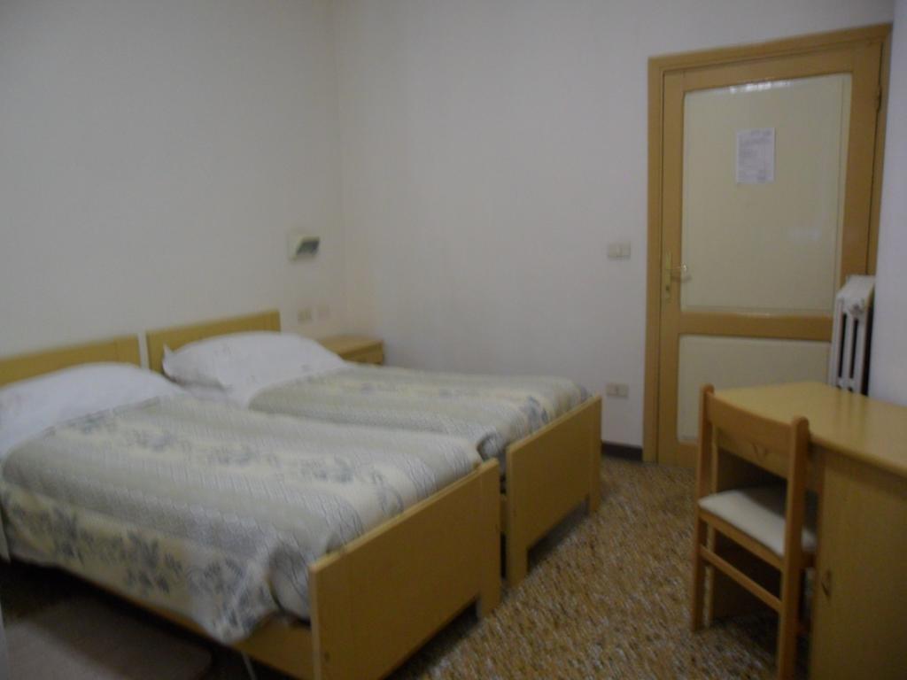 Albergo Giardino Badia Prataglia Szoba fotó