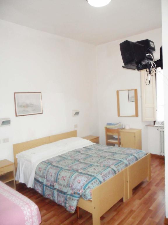 Albergo Giardino Badia Prataglia Szoba fotó