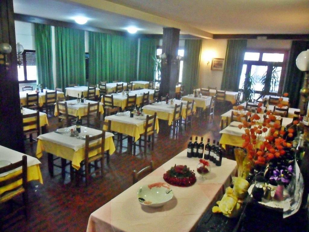 Albergo Giardino Badia Prataglia Kültér fotó